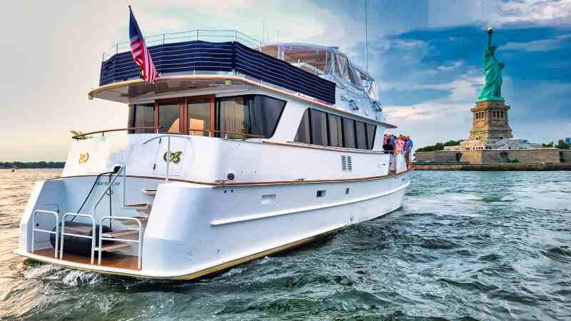 40 passenger motor yacht in Jersey City