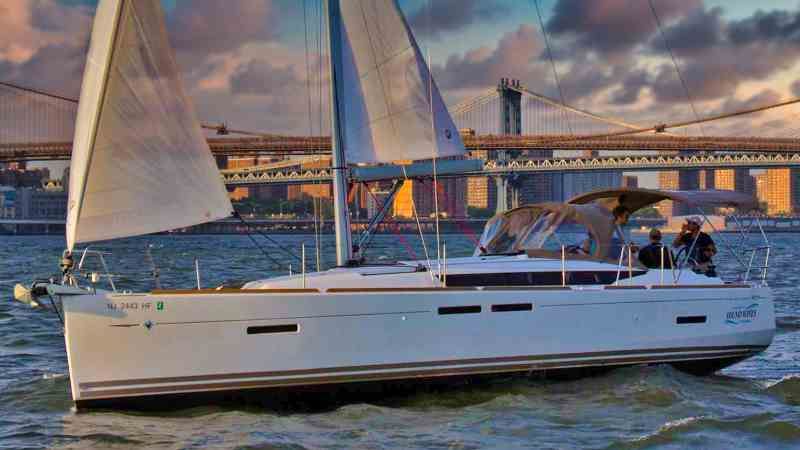 Sailboat in Manhattan